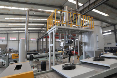 Equipamento de processamento de pó