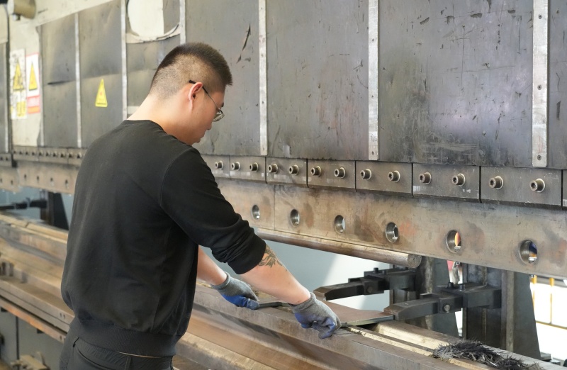 Trabalho em chapa metálica