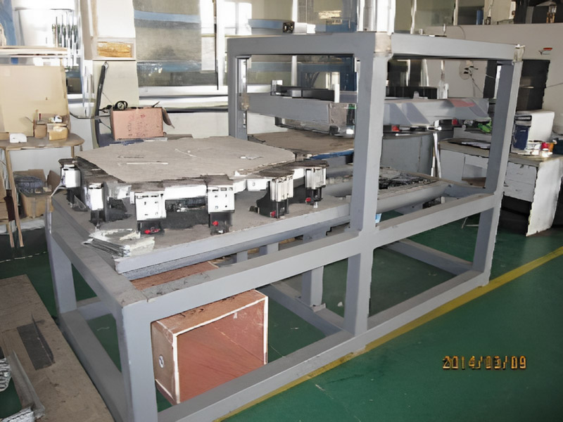 Auto Trunk Cover Plate Automatic Edge Wrapping Equipment Auto Trunk Cover Plate Automatic Edge Wrapping Equipment