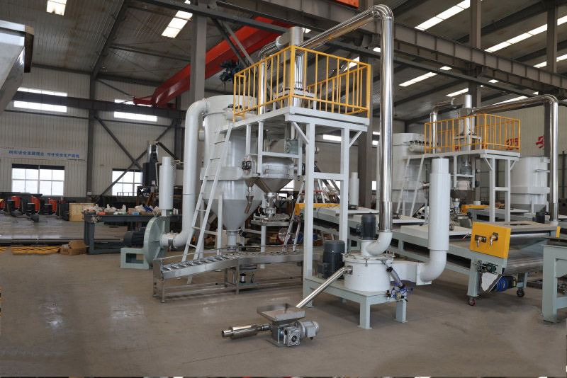 Equipamento de revestimento em pó