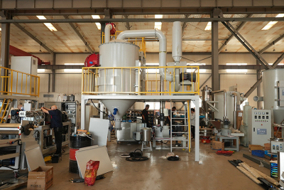 Equipamento de produção em pó